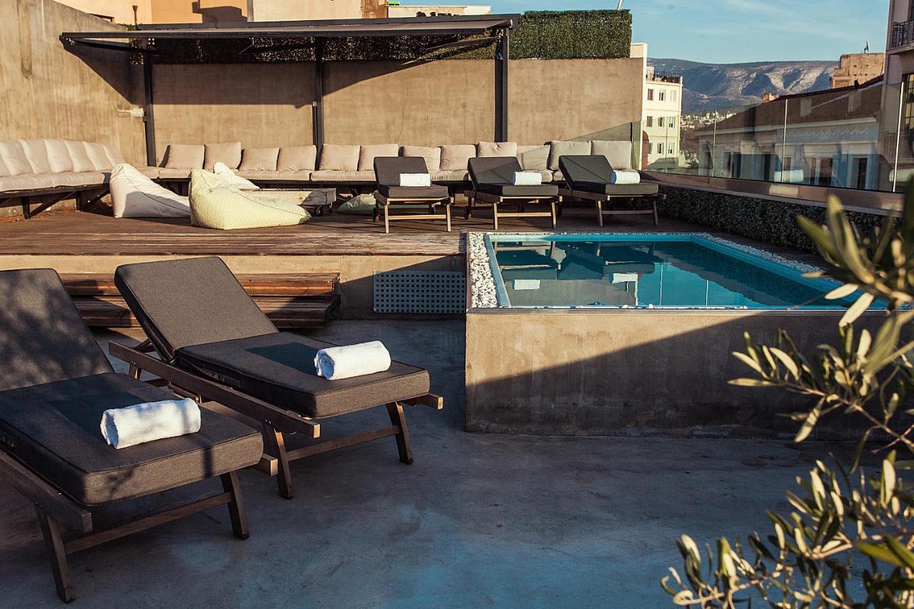 Andromeda Downtown Suites Atene Esterno foto